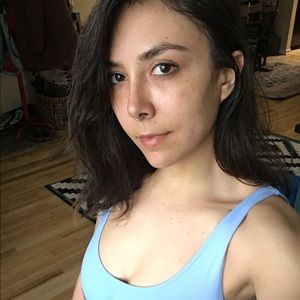 Meet your Posher, Andrea